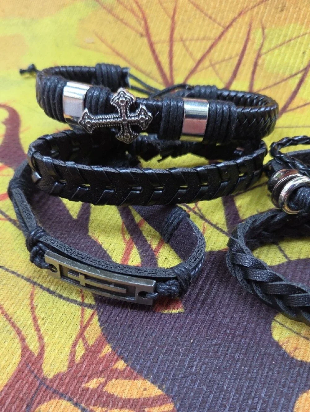 Black Leather Braided Men's Bracelet with 'I Love Jesus' Plaque